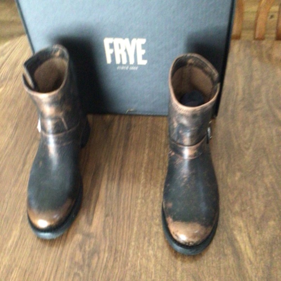 New Frye boots. - Picture 4 of 5